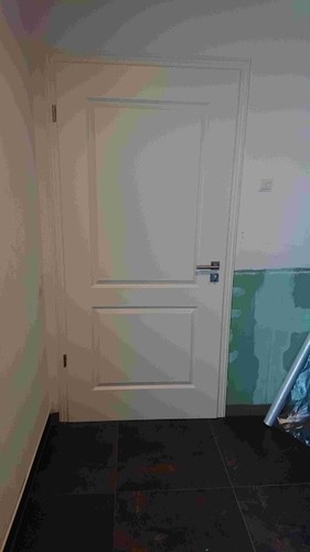 weiße Tür