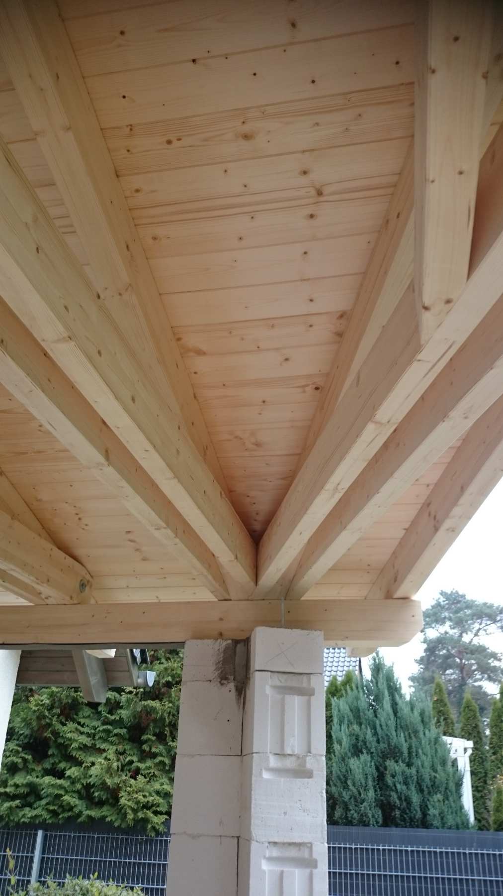 Dach aus Holz