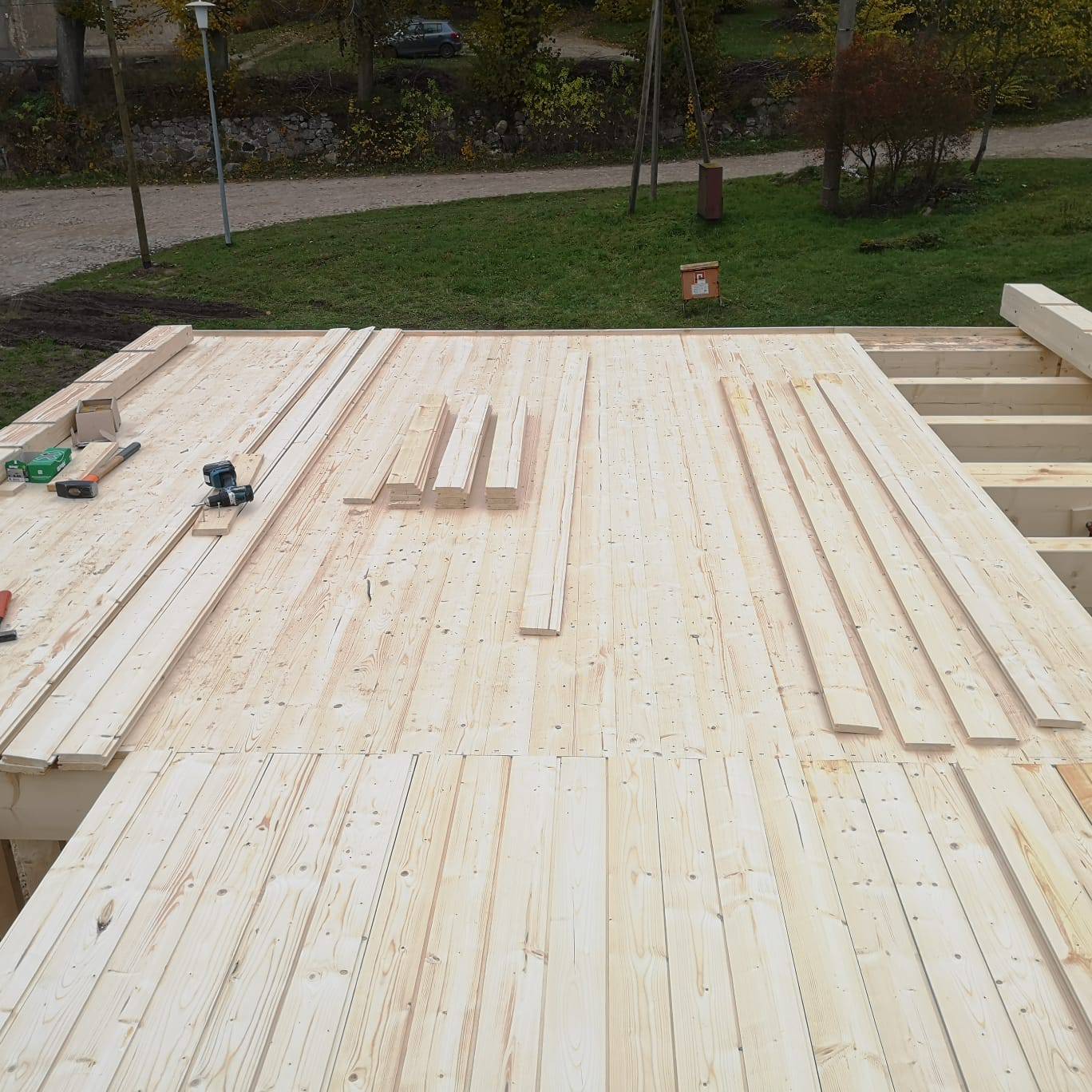 Holzsockel